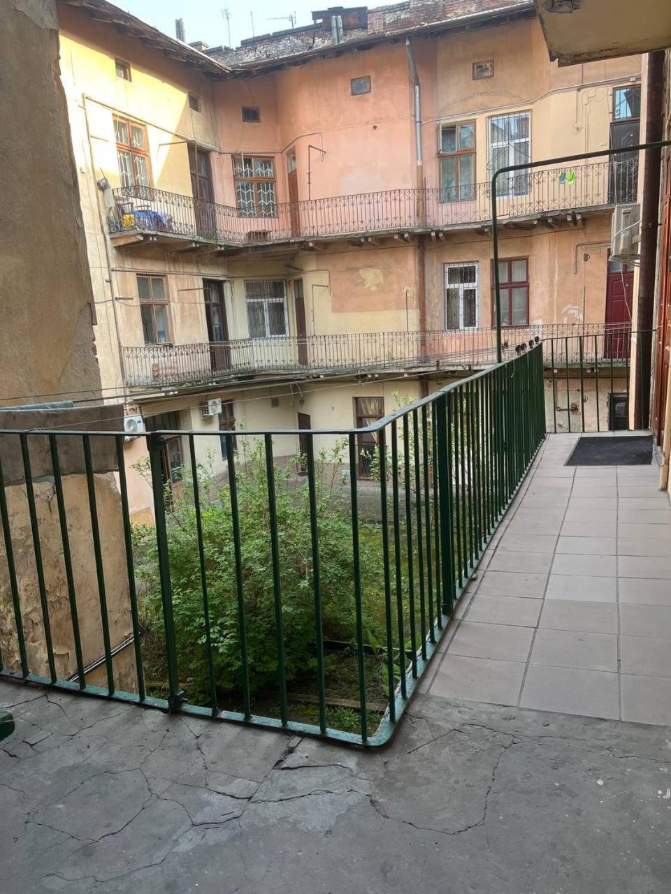 Medova Apartments Lviv Eksteriør bilde