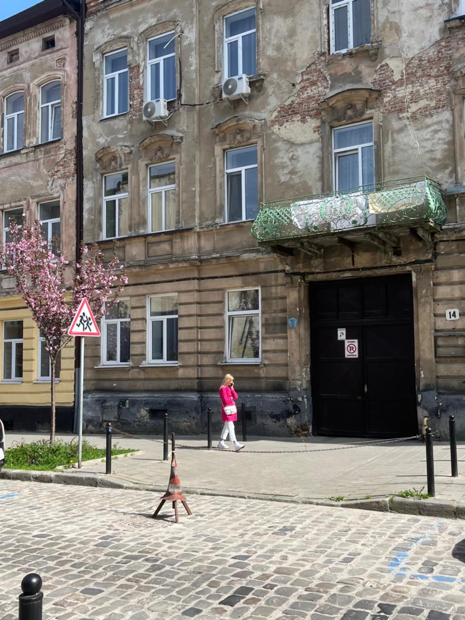 Medova Apartments Lviv Eksteriør bilde
